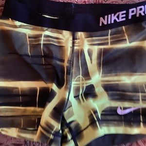 Nike pro spandex - M